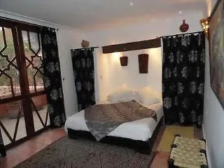 Riad Nora Marrakesh 3*,