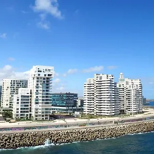 https://magnifique-appartement-pleine-vue-mer-marina.hotels-casablanca.net